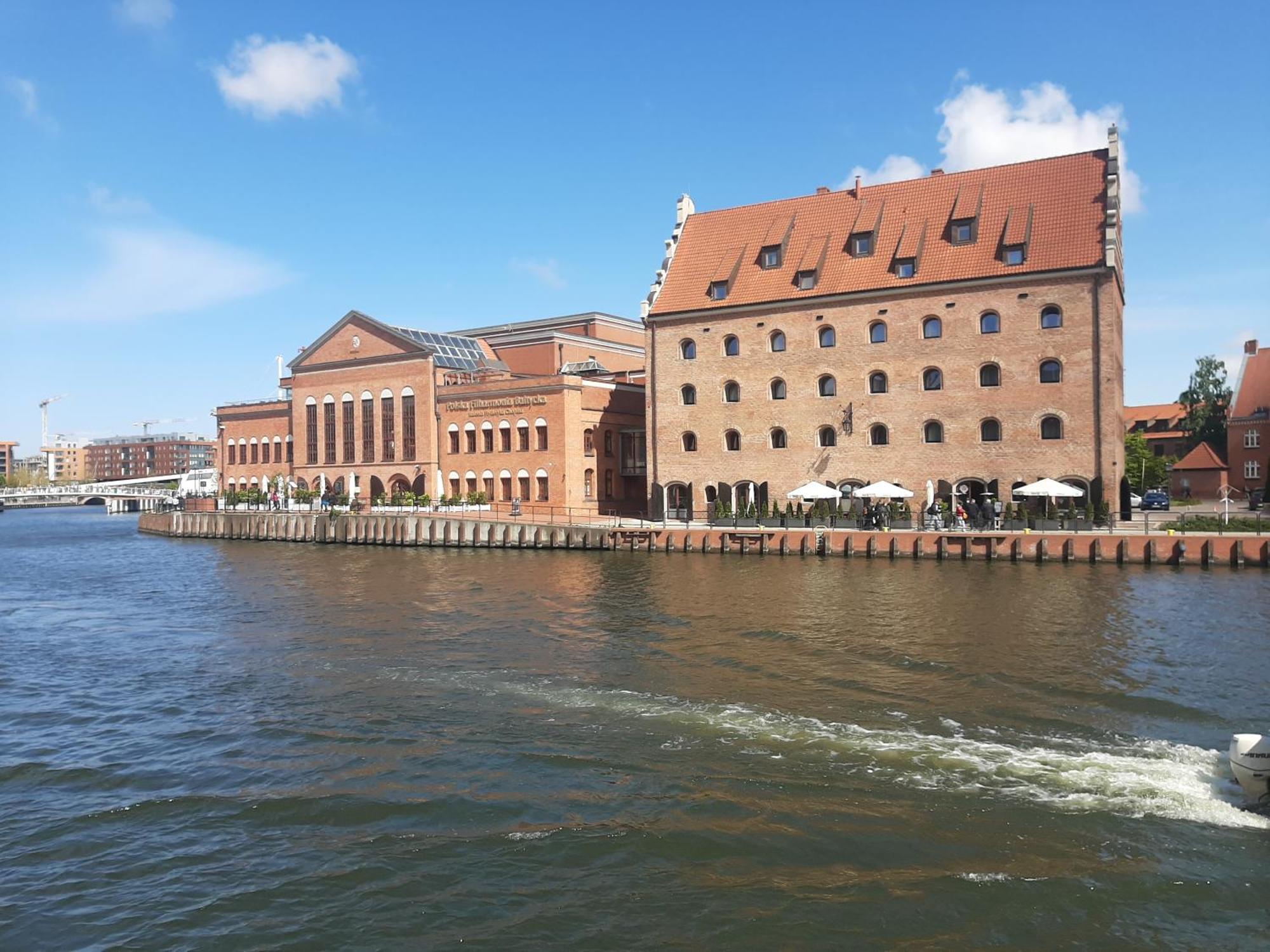 Apartment Przytulne Z Parkingiem Rowerowym, Dostepem Sauny- Bicycle Parking And Access To The Sauna *
